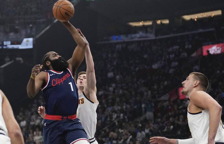 5月2日NBA季后赛西部首轮G6：快船掘金激战，哈登保罗现场观战
