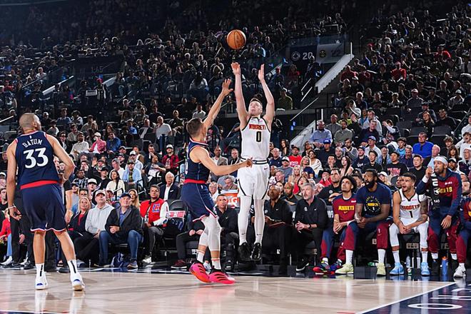 NBA 季后赛快船胜掘金追平总比分，布劳恩表现获肯定