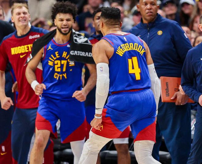 NBA季后赛首轮抢七：约基奇强势带队，掘金主场大胜快船晋级