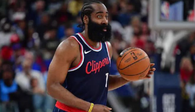NBA 季后赛快船客场与掘金抢七大战，鲍尔默助威，哈登低迷