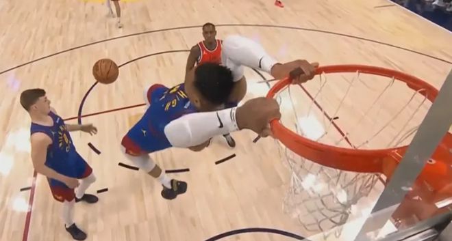 NBA 季后赛快船客场与掘金抢七大战，鲍尔默助威，哈登低迷