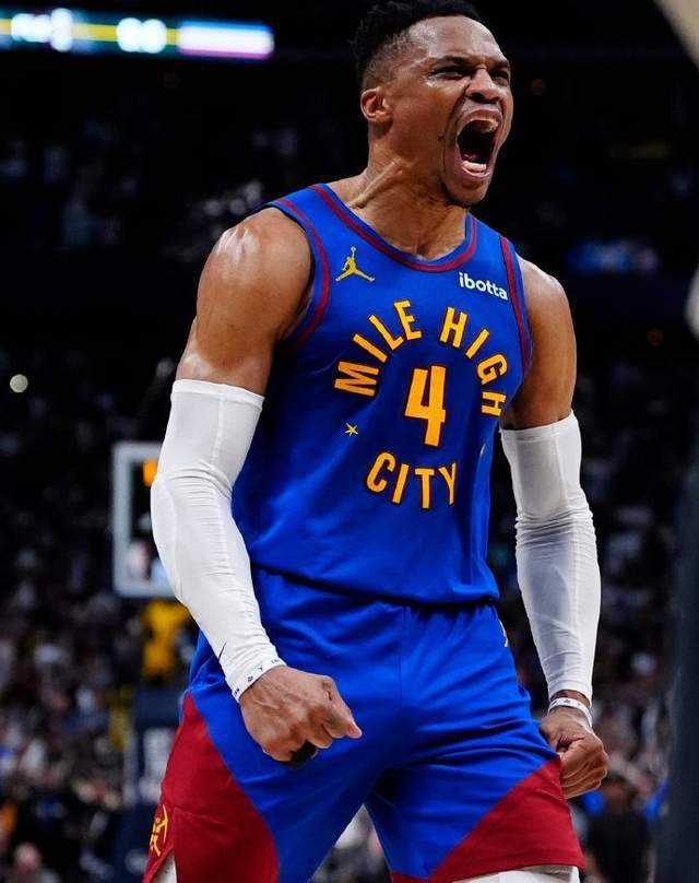 5月4日NBA季后赛首轮抢7：掘金淘汰快船，威少高光重返俄城