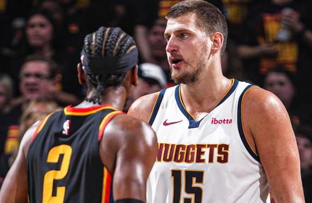 NBA西部季后赛半决赛：掘金最多落后14分逆转雷霆开门红