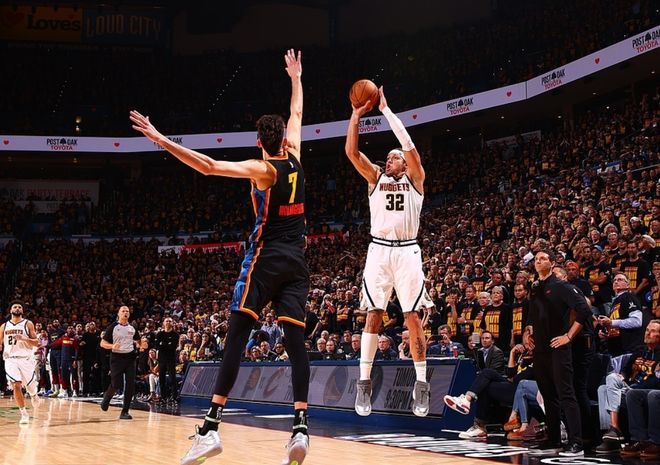NBA 季后赛首轮结束后：分区半决赛意外频出，多队动态更新