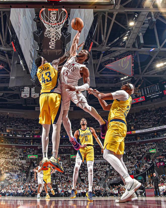 NBA 季后赛第二轮步行者 VS 骑士 G2：骑士能否强势反弹扳平比分？