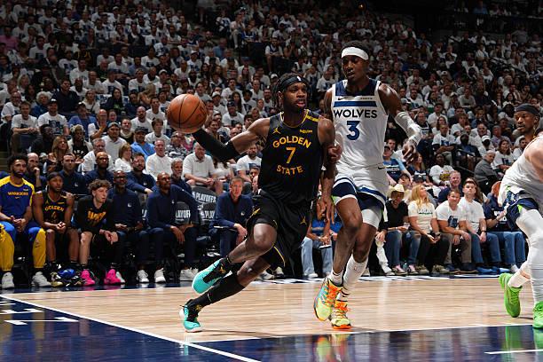 NBA 西部半决赛 G1：金州勇士以下克上，巴迪 - 希尔德大放异彩