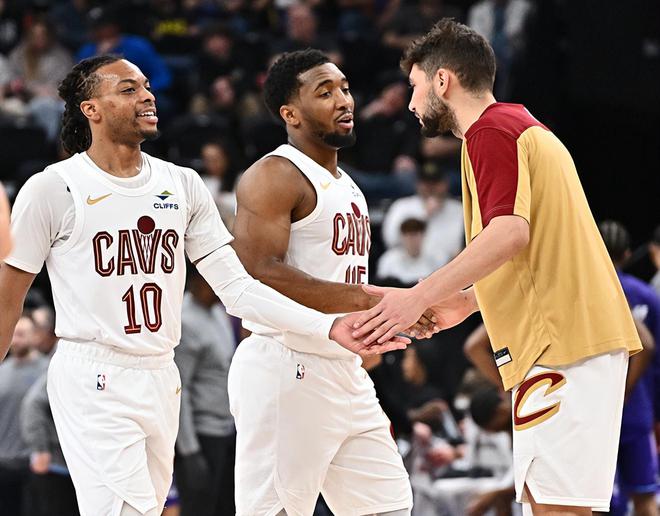 NBA分区半决赛激战，雷霆森林狼骑士凯尔特人皆有战况