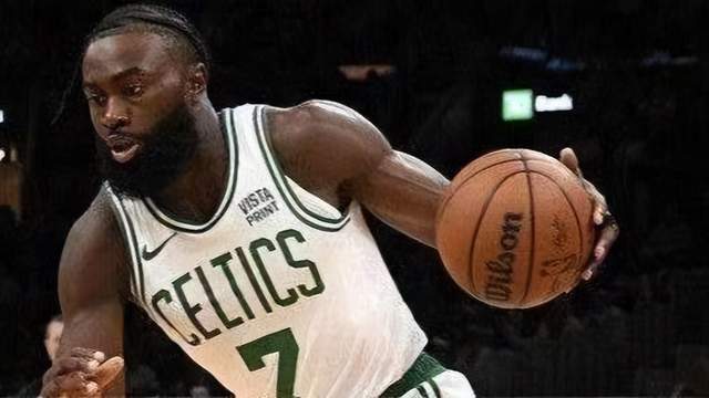 NBA 季后赛东部半决赛 G2：凯尔特人主场迎尼克斯，扳平悬念几何？