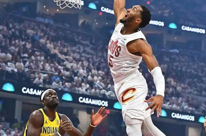 NBA 季后赛首轮湖火以下克上，次轮 4 组较量全部以下克上