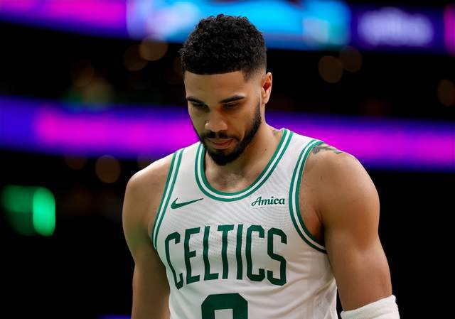 5月8日NBA季后赛东部半决赛爆冷！凯尔特人0-2落后尼克斯