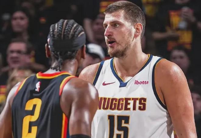 NBA季后赛激战正酣，雷霆主场迎战掘金，凯尔特人深陷困境