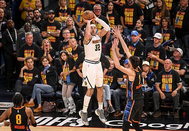 NBA西部半决赛G2：雷霆43分优势扳平总比分，阿隆-戈登表现下滑
