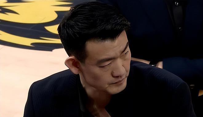 CBA 季后赛首轮 G1 广厦男篮主场失利，胡金秋发声三点原因剖析