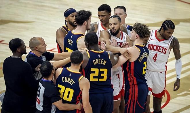 NBA季后赛5月9日：缺库里勇士客场再战森林狼，首节仅得15分