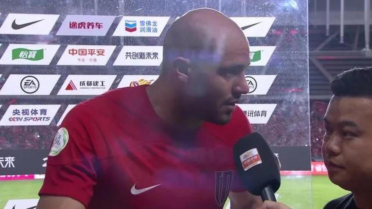 中超第11轮蓉城外援费利佩争议动作引关注，听证会或将召开