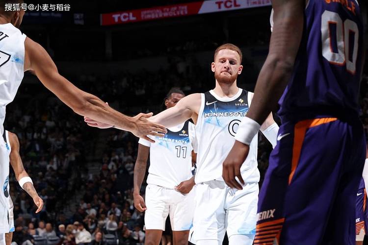 NBA季后赛森林狼胜勇士扳平总比分，唐特-迪温琴佐表现出色
