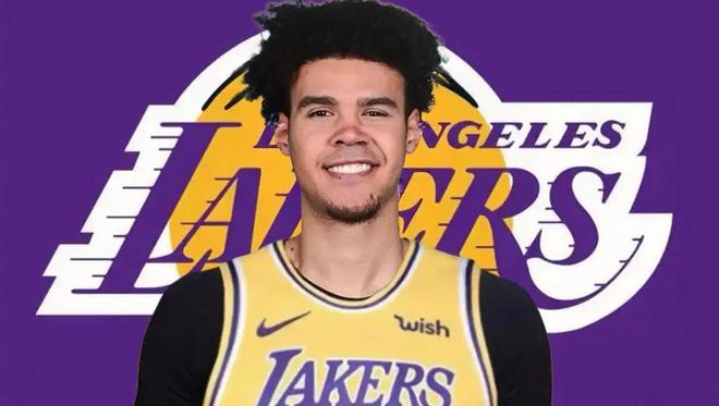 NBA季后赛激战正酣，多队酝酿大交易，杜兰特字母哥或离队