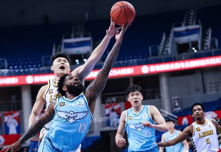 CBA历史最接近黑八的五局三胜制系列赛落幕，联赛第一广厦险胜青岛