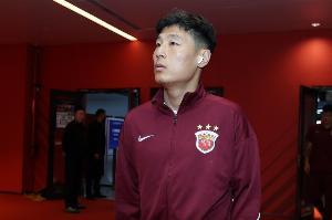 武磊术后康复每日六七小时 复出首战20分钟表现亮眼