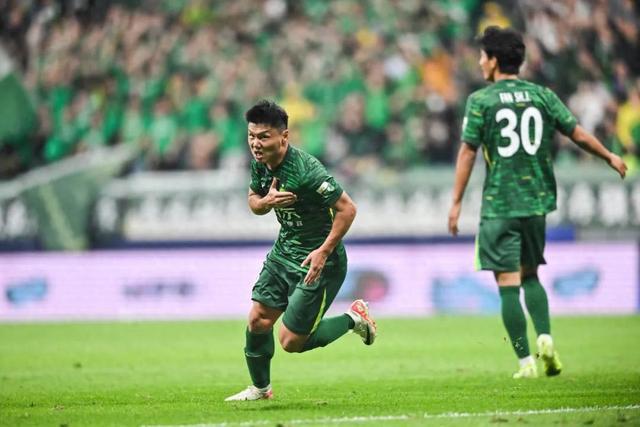 国安队伤停魔咒下1-0胜河南队 赛季首次连胜中超五强最晚