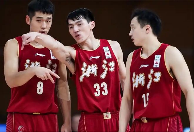 CBA季后赛四强出炉，浙江队教练组确定丁伟继续带队备战夏训