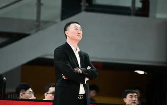 CBA季后赛四强出炉，浙江队教练组确定丁伟继续带队备战夏训