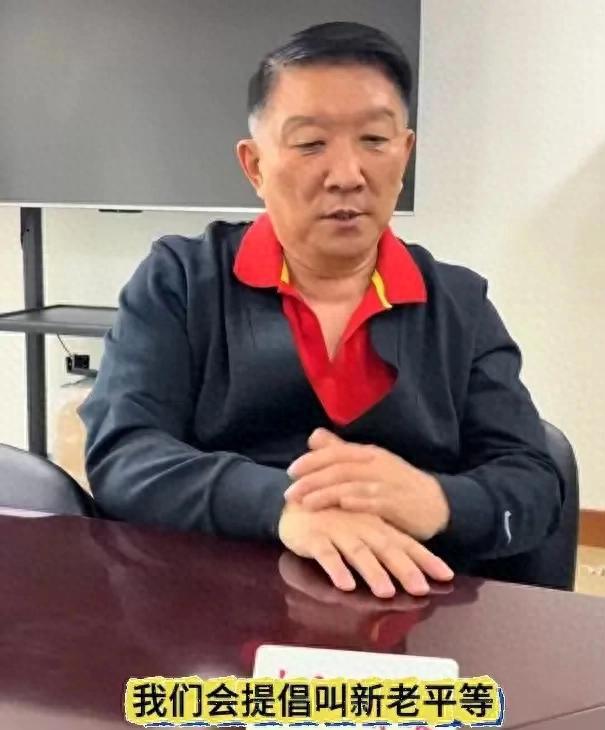 宫鲁鸣提出女篮新要求：爱国第一，万次投篮计划重塑团队精神