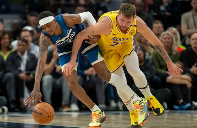 NBA季后赛湖人1-2落后森林狼，东契奇状态低迷成输球主因