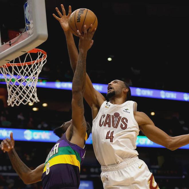 骑士队史首位！埃文-莫布利荣膺2024-25赛季NBA最佳防守球员