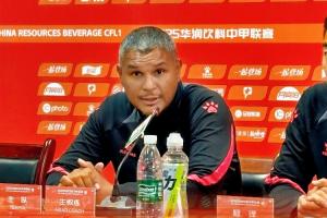 主教练乔瓦尼谈主场迎战石家庄功夫：年轻升班马面临严峻考验