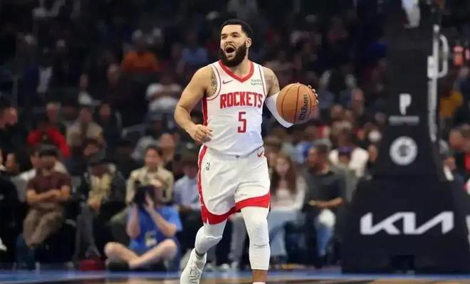 NBA季后赛火箭vs勇士：恩怨对决火花四溅，格林爆发助火箭扳平比分