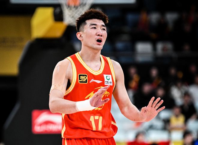 2024-25赛季CBA半决赛G1：广厦109-90大胜辽宁，胡金秋总得分超越韩德君