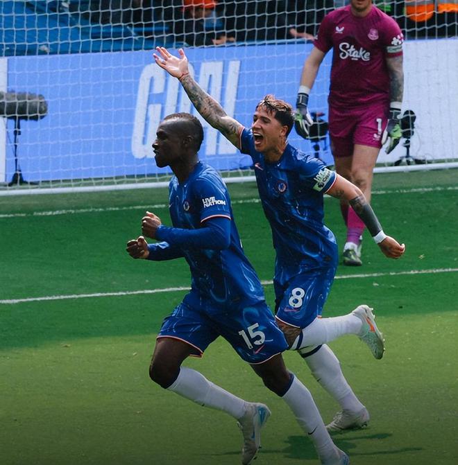 英超第34轮切尔西1-0小胜埃弗顿，杰克逊制胜球助蓝军暂登积分榜第四