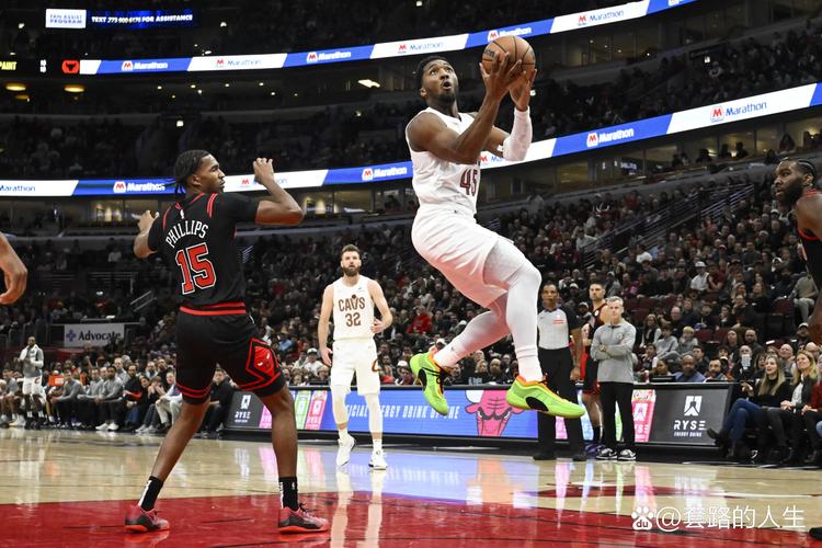2025年NBA季后赛骑士大胜热火，阿伦22分9篮板1助攻统治全场