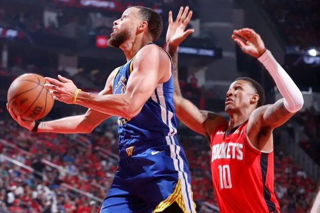 NBA西部季后赛G3勇士vs火箭：巴特勒复出成焦点，勇士胜率57.5%领先