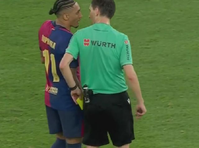 巴萨3-2逆转绝杀皇马夺得国王杯冠军 皇马本赛季或四大皆空