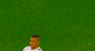 巴萨3-2逆转皇马夺国王杯冠军 佩德里世界波孔德加时绝杀