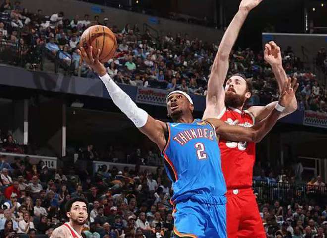 NBA季后赛雷霆4-0横扫灰熊晋级次轮 亚历山大38+5+6率队13连胜灰熊