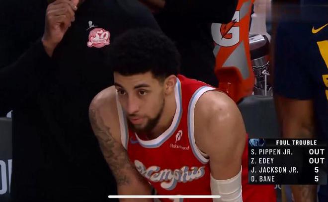 NBA季后赛雷霆4-0横扫灰熊晋级次轮 亚历山大38+5+6率队13连胜灰熊