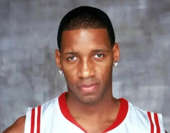 麦迪NBA生涯成就回顾：7次全明星2次得分王，超越前8顺位球员了吗？