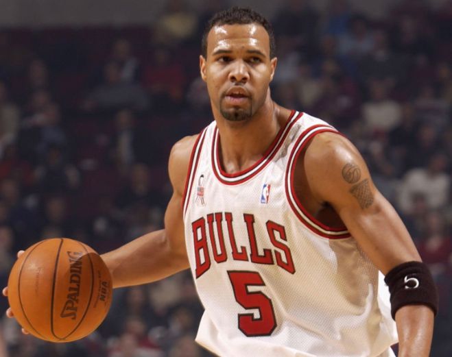 麦迪NBA生涯成就回顾：7次全明星2次得分王，超越前8顺位球员了吗？