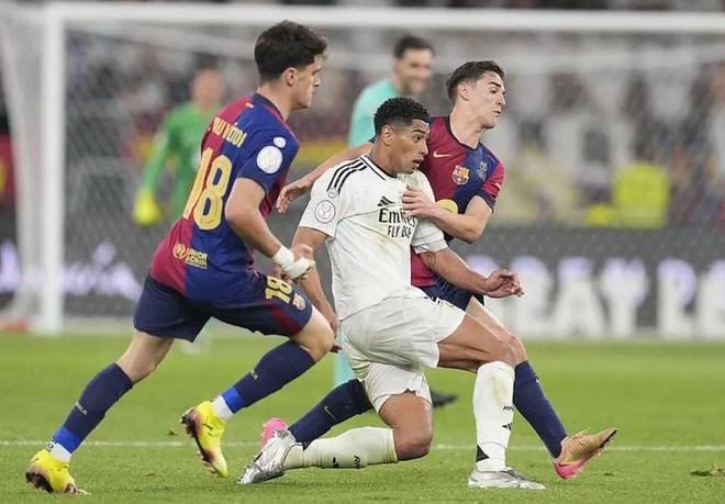 皇马2-3不敌巴萨无缘国王杯冠军 贝林厄姆争议行为引关注