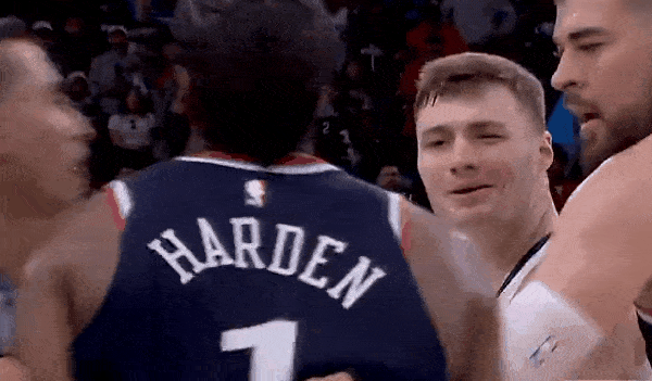 快船掘金G4戈登扣篮绝杀，天王山之战引爆NBA季后赛