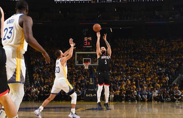 NBA季后赛G2火箭击败勇士扳平比分 杰伦格林38分8三分表现抢眼