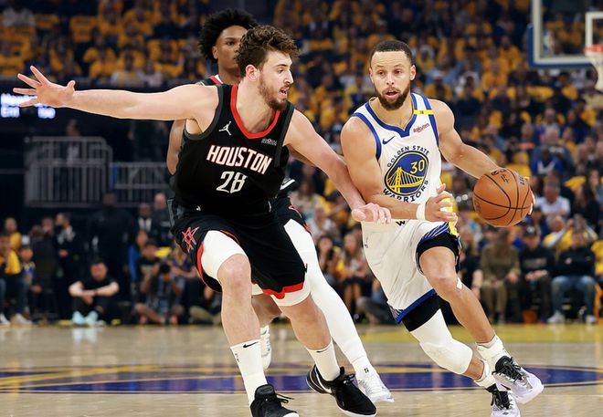 2025年NBA季后赛G3：勇士vs火箭，范弗利特首节13分助火箭领先