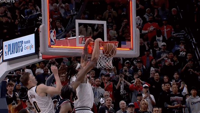 快船掘金G4惊天0秒压哨绝杀！NBA季后赛史上首个扣篮绝杀改写系列赛走向