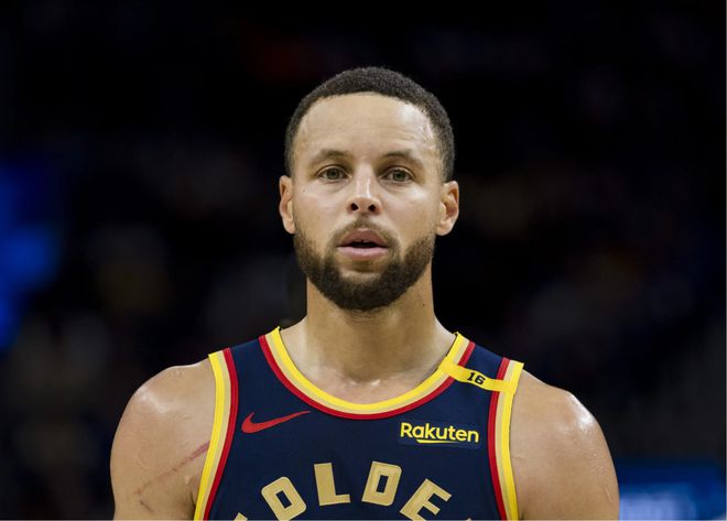 NBA季后赛西部首轮G3勇士104-93胜火箭 库里36+7+9带队逆转