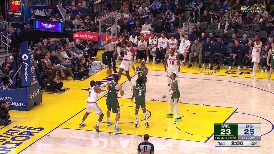 NBA季后赛勇士104-93胜火箭2-1领先 希尔德17分3抢断成关键