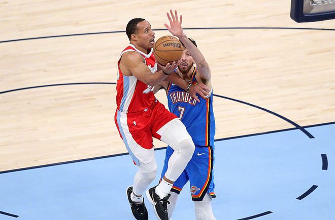NBA季后赛灰熊队生死战：莫兰特伤退，小皮蓬励志首发迎战雷霆