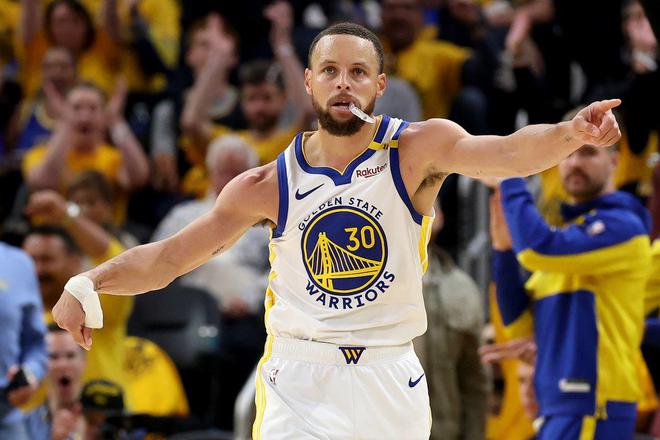 NBA季后赛勇士VS火箭G3：库里领衔勇士主场激战火箭，巴特勒缺阵影响战局